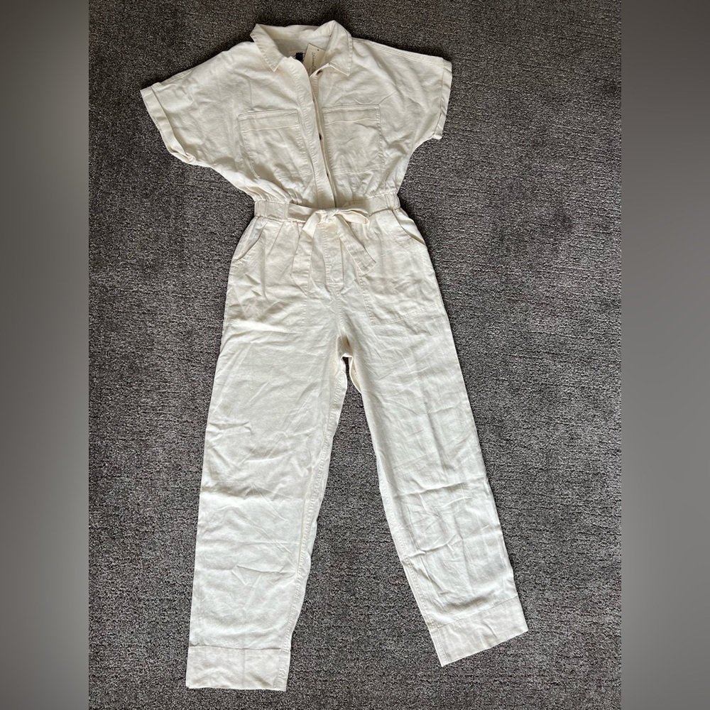 Universal Threads Linen Jumpsuit Women's 0 White/Cream Belted Boilersuit Utility
